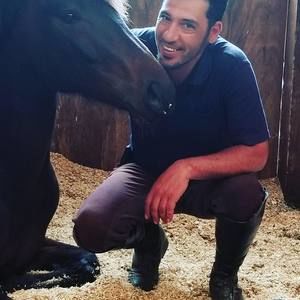 Meet your Posher, Damian